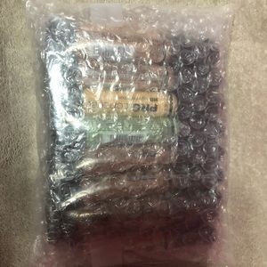 All 24 LA girl Pro concealer